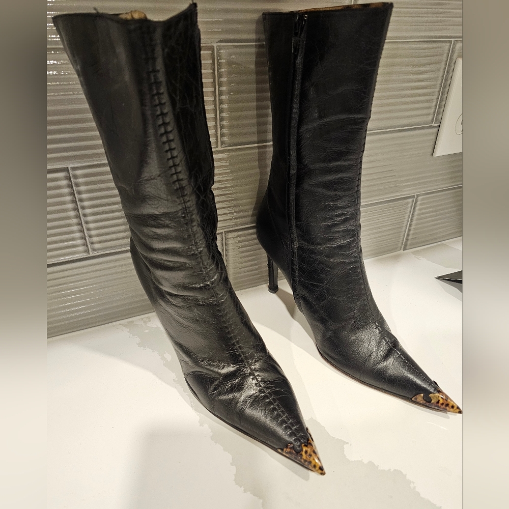 Roberto Cavalli Black Leather Heeled Boots - Picture 11 of 15